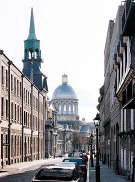 La rue Saint-Paul Est